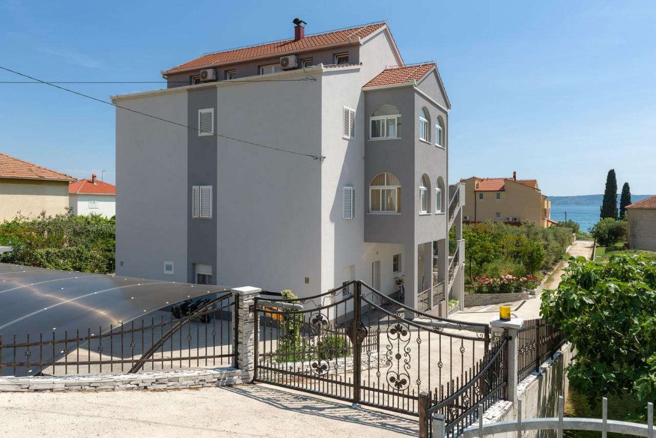 Apartments Kapo Kaštela Exteriér fotografie